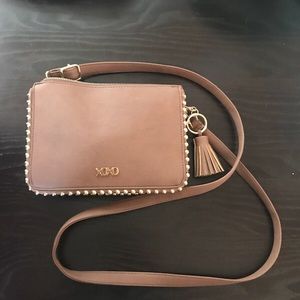 Tan crossbody purse